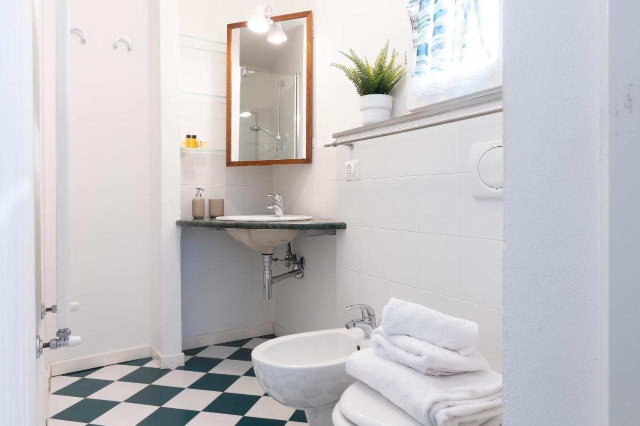 Charme In Santa Maria Novella Apartment Firenze Bagian luar foto